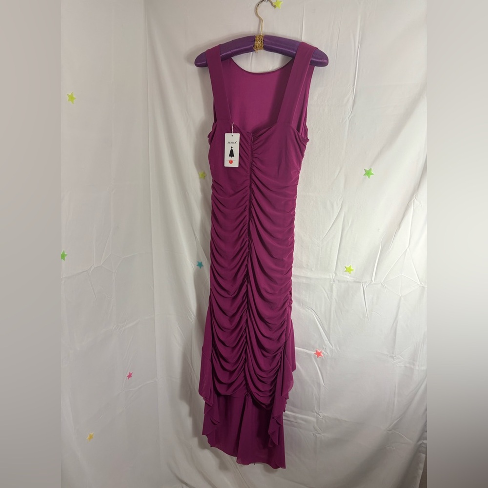 NWT Zesica Fuchsia Ruched Body-con High Low Ruffle Mermaid Hem Size L - Picture 16 of 16